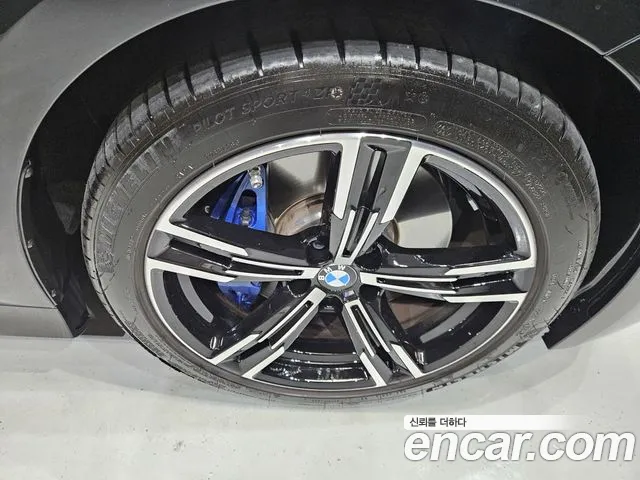 BMW 3-Series 3 серия (G20) 320i M Sport — Фото автомобиля 5