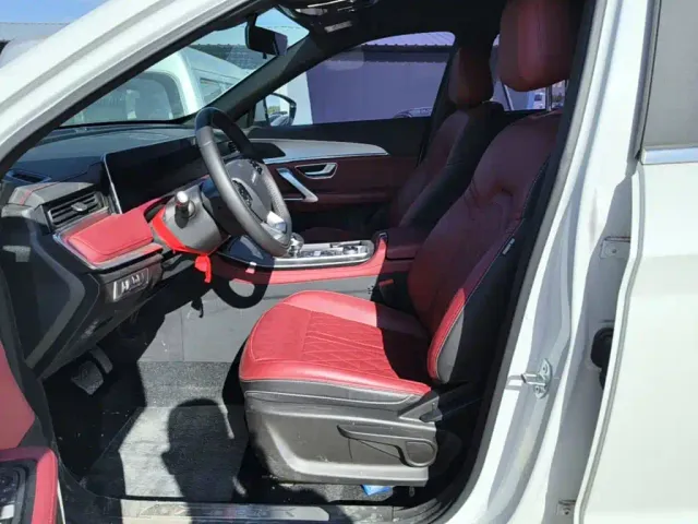 Jetour X70 Plus — Фото автомобиля 14
