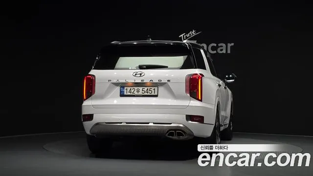 Hyundai Palisade Palisade Дизель 2.2 2WD — Фото автомобиля 4