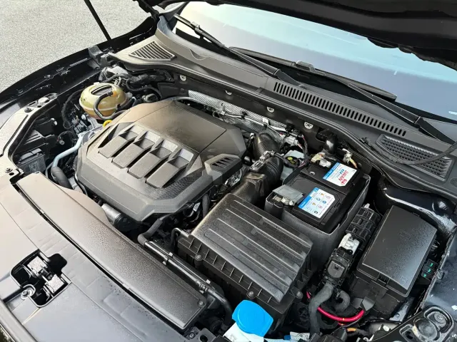 Volkswagen Passat — Фото автомобиля 30