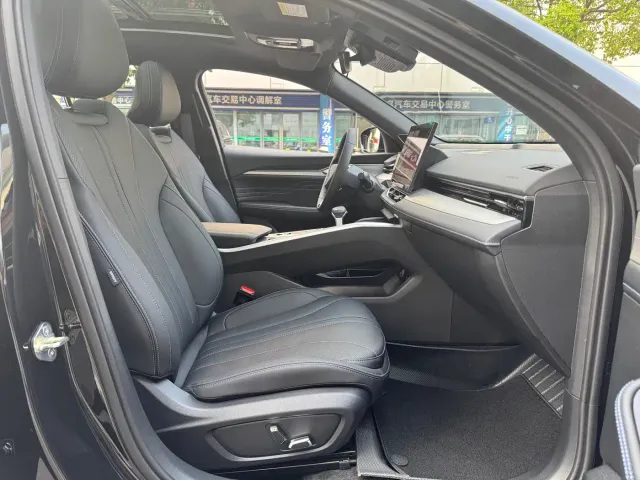 Geely Xingrui — Фото автомобиля 9