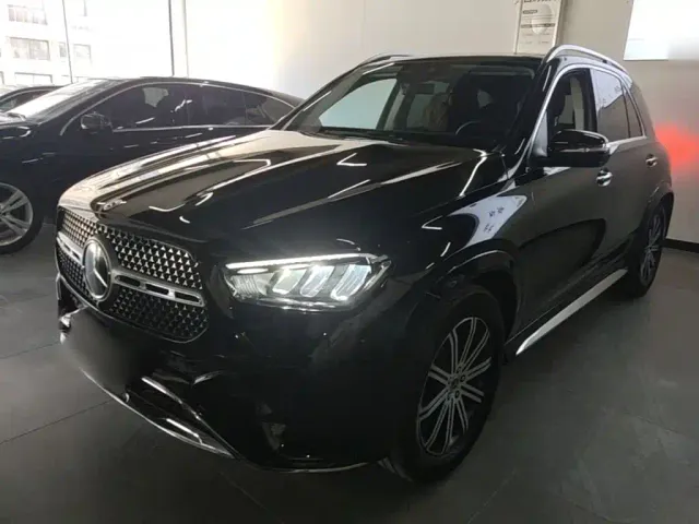 Фотография автомобиля — Mercedes-Benz GLE-Class