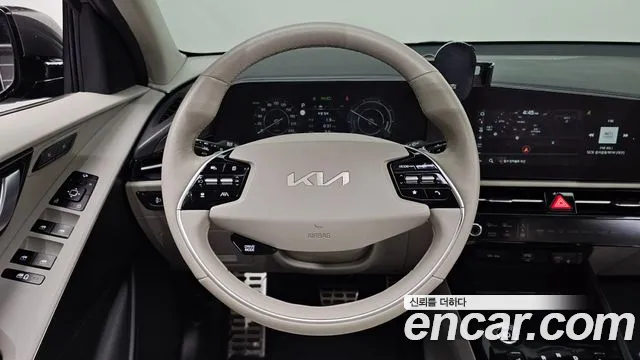 Kia Niro Niro (New) — Фото автомобиля 13