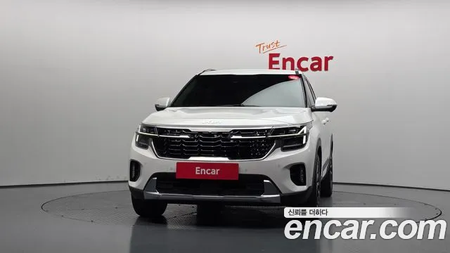 Kia Seltos Новый Seltos Бензин 2.0 2WD — Фото автомобиля 3