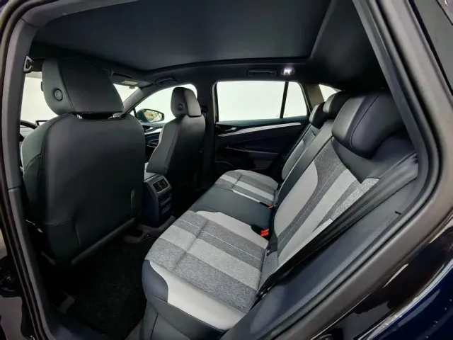 Volkswagen ID.4 Crozz — Фото автомобиля 10