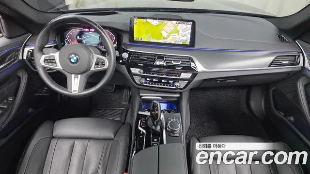 BMW 5 Series G30 — Фото автомобиля 10