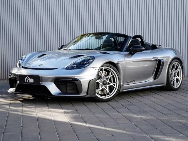 Porsche 718 — Фото автомобиля 6