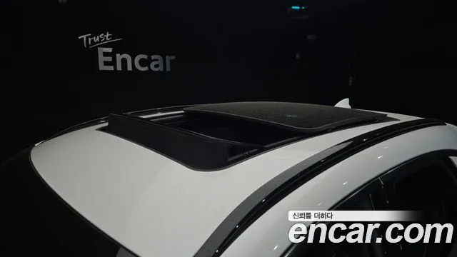 Genesis GV70 — Фото автомобиля 19