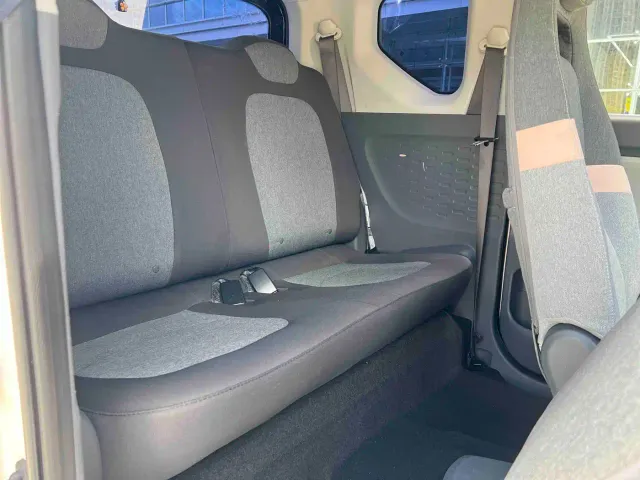 Wuling Hongguang Mini EV — Фото автомобиля 14
