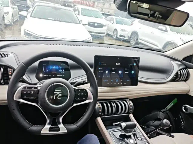BYD Yuan PLUS — Фото автомобиля 9