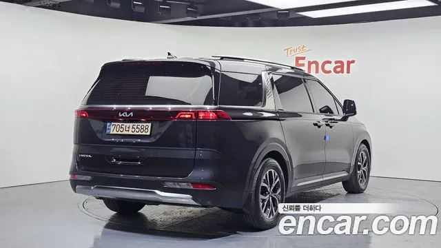 Kia Canival Carnival 4 поколение Дизель 11 мест Noblesse — Фото автомобиля 2