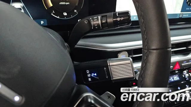 Hyundai Grandeur GN7 — Фото автомобиля 9