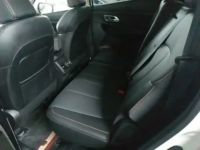 Changan X7 Plus — Фото автомобиля 12