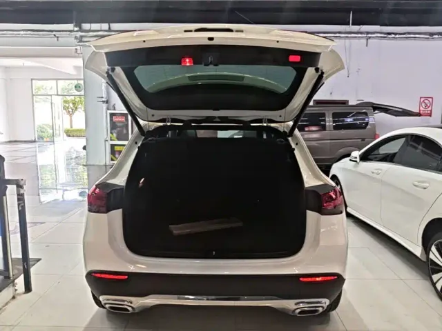Mercedes-Benz GLA-Class — Фото автомобиля 18