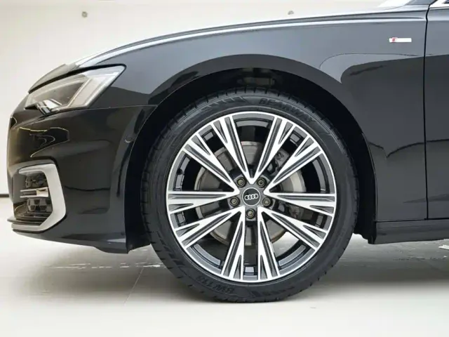 Audi Audi A6L 2023 45 TFSI quattro Premium Dynamic — Фото автомобиля 14