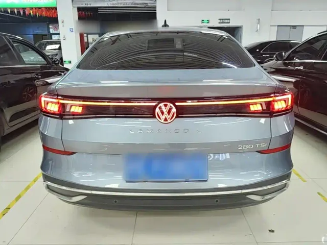 Volkswagen Lamando — Фото автомобиля 5