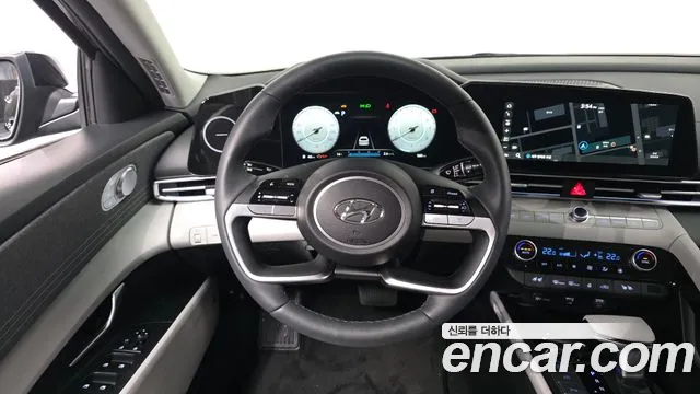 Hyundai Avante CN7 — Фото автомобиля 19