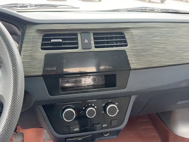 Jinbei T3 — Фото автомобиля 14
