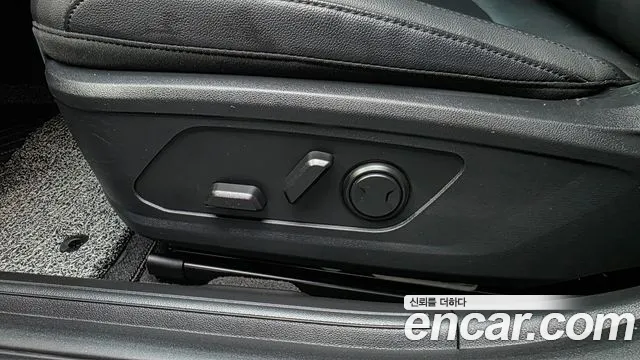 Hyundai Grandeur GN7 — Фото автомобиля 24