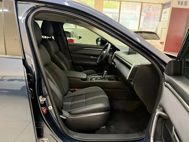 Mazda CX-50 Xingye — Фото автомобиля 21