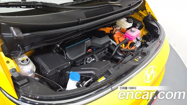 Hyundai Staria — Фото автомобиля 9