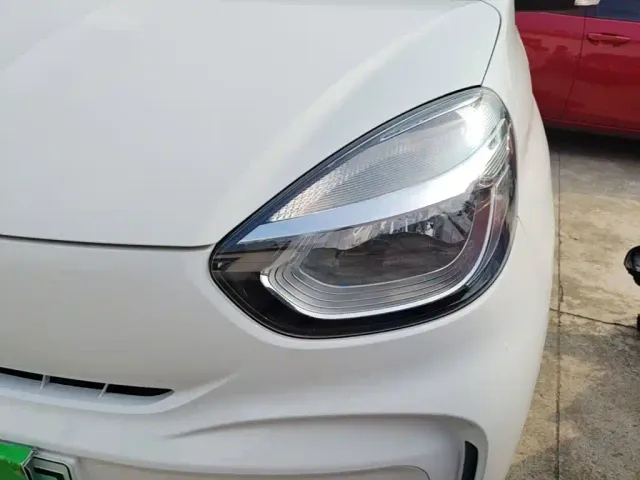 Roewe Kaiwei CLEVER 2021 302km Excellence Edition — Фото автомобиля 23