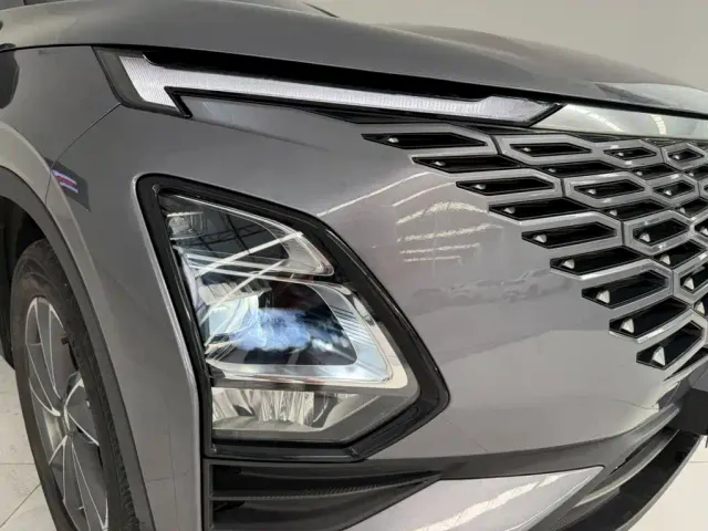 Chery Omoda 5 — Фото автомобиля 23