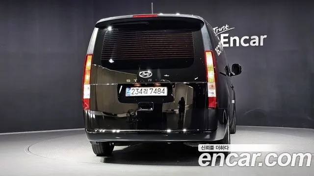 Hyundai Staria — Фото автомобиля 4