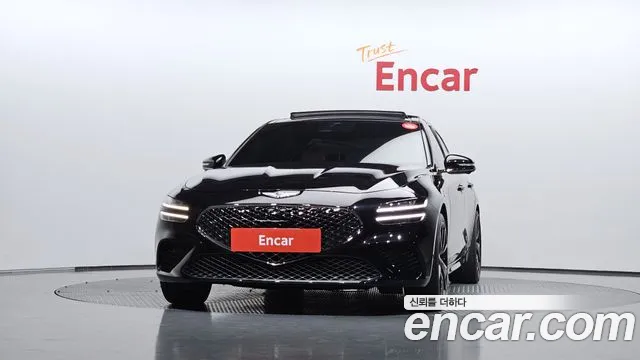 Genesis G70 New — Фото автомобиля 3