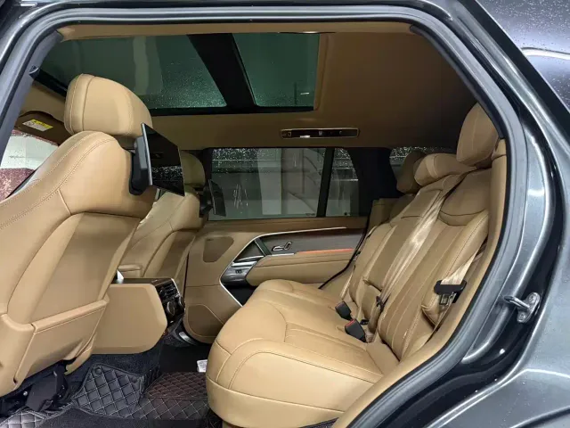 Land Rover Range Rover — Фото автомобиля 8