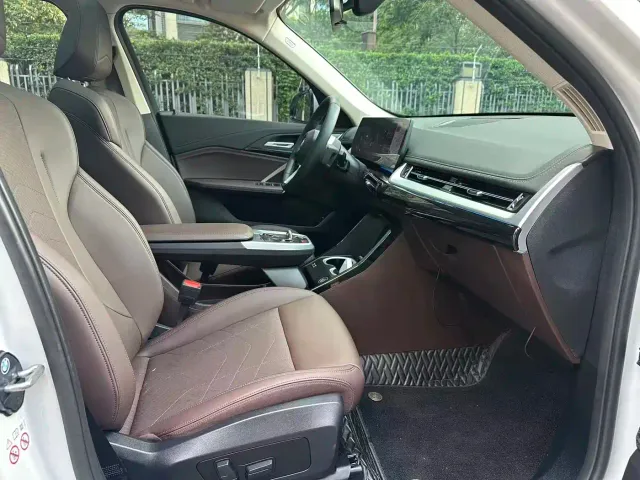 BMW X1 — Фото автомобиля 9