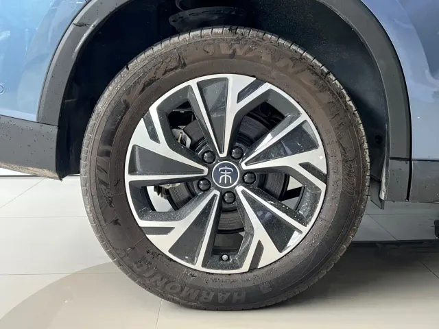 BYD Song Pro — Фото автомобиля 9