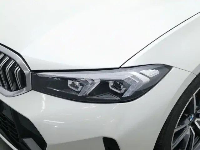 BMW 3 Series — Фото автомобиля 7