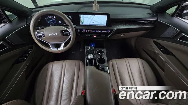 Kia K8 Hybrid — Фото автомобиля 7