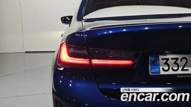 BMW 3-Series 3 серия (G20) 320i M Sport — Фото автомобиля 20