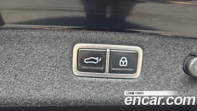 Genesis G70 — Фото автомобиля 15
