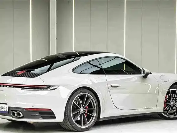 Porsche 911 — Фото автомобиля 6