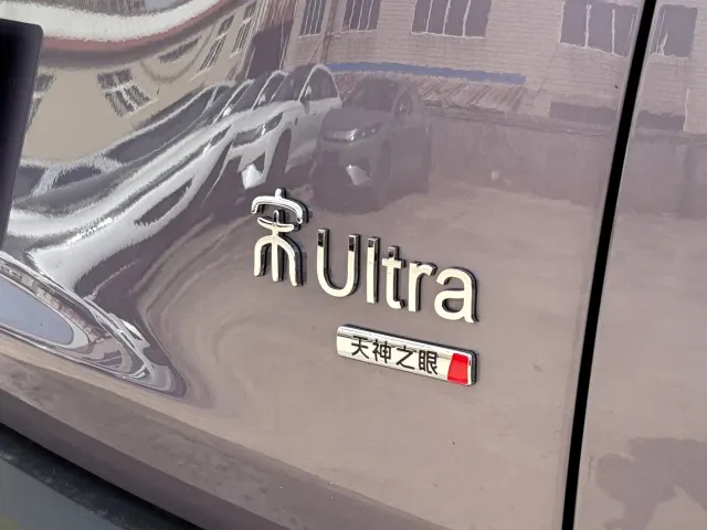 BYD Song Ultra — Фото автомобиля 21