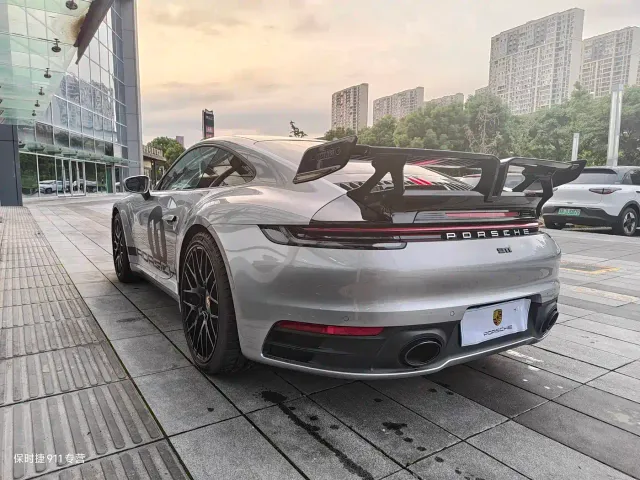 Porsche 911 — Фото автомобиля 7