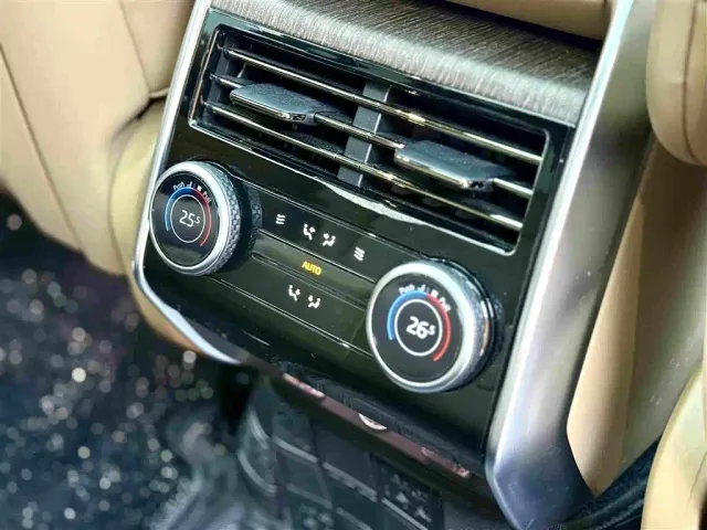 Land Rover Range Rover — Фото автомобиля 16
