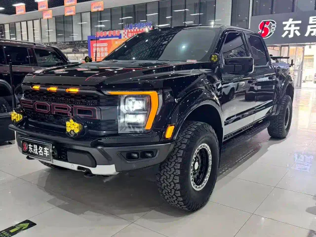 Фотография автомобиля — Ford F-150 Raptor