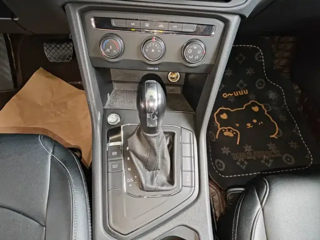 Volkswagen Tharu — Фото автомобиля 9