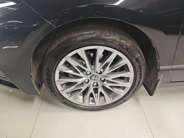 Toyota Avalon — Фото автомобиля 22