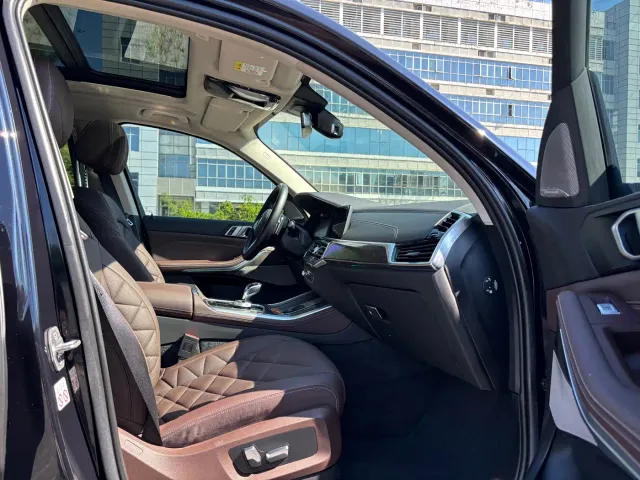 BMW X5 — Фото автомобиля 8