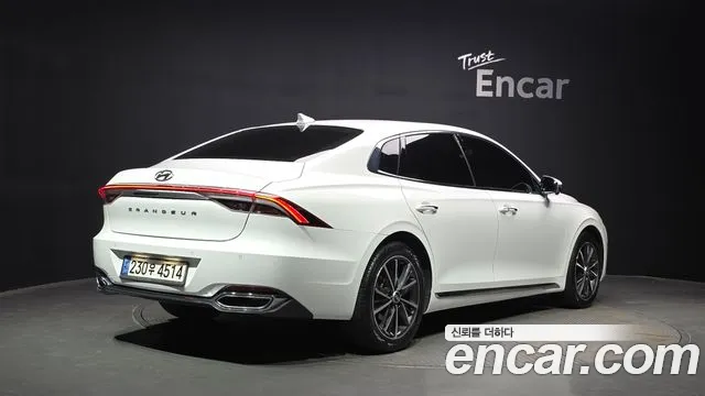 Hyundai Grandeur Новый Grandeur IG — Фото автомобиля 2