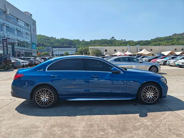 Mercedes-Benz C-Class — Фото автомобиля 16