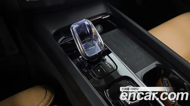 Volvo XC60 2nd Gen — Фото автомобиля 12