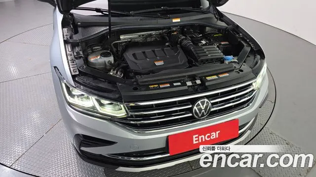 Volkswagen Tiguan Tiguan 2 поколение 2.0 TDI Prestige — Фото автомобиля 6