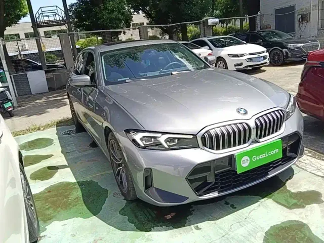 BMW 3 Series — Фото автомобиля 3