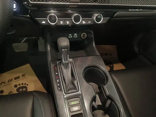 Honda Integra 2023 240TURBO CVT Leading Edition — Фото автомобиля 12
